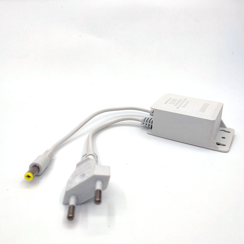 White AC 100-240V Input DC 12V - đánh giá và giá Outdoor Power Adapter